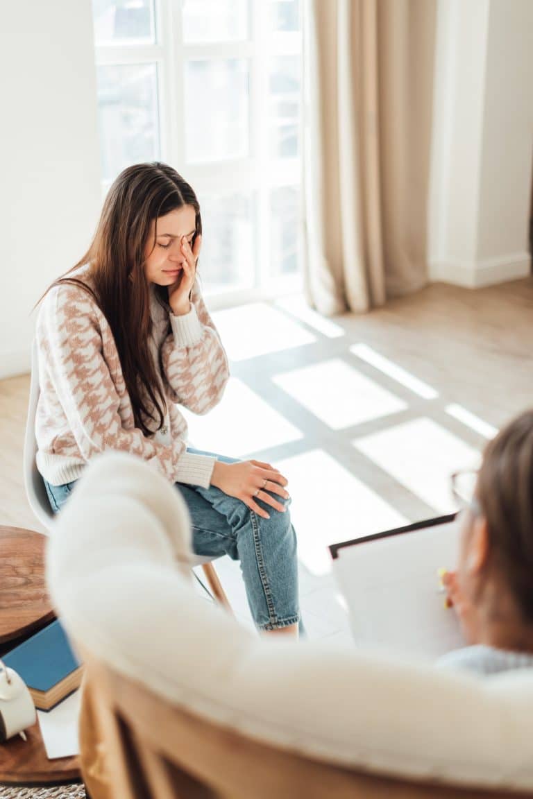 Very,Sad,Crying,Caucasian,Woman,Communicating,With,Her,Psychologist,,At